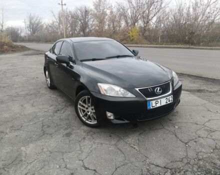 Черный Лексус ИС, объемом двигателя 2.2 л и пробегом 376 тыс. км за 4950 $, фото 1 на Automoto.ua