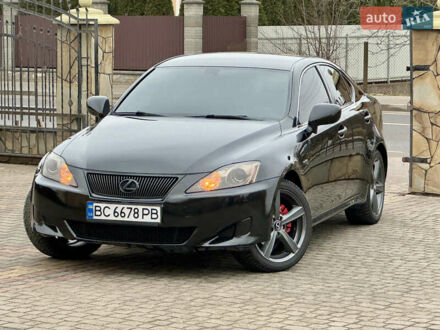 Лексус ІС 2007 у Самборе на Automoto.ua Чорний Лексус ІС, об'ємом двигуна 2.23 л та пробігом 260 тис. км за 7900 $, фото 1 на Automoto.ua