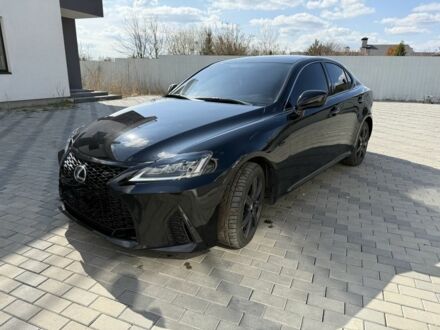 Чорний Лексус ІС, об'ємом двигуна 2.2 л та пробігом 190 тис. км за 10500 $, фото 1 на Automoto.ua