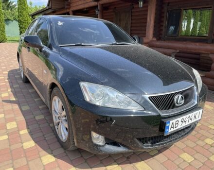 Черный Лексус ИС, объемом двигателя 2.2 л и пробегом 280 тыс. км за 9500 $, фото 1 на Automoto.ua