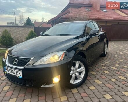 Черный Лексус ИС, объемом двигателя 2.23 л и пробегом 219 тыс. км за 7950 $, фото 1 на Automoto.ua