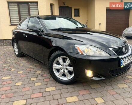 Чорний Лексус ІС, об'ємом двигуна 2.23 л та пробігом 216 тис. км за 7650 $, фото 1 на Automoto.ua