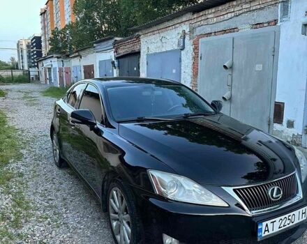 Черный Лексус ИС, объемом двигателя 2.23 л и пробегом 270 тыс. км за 7500 $, фото 1 на Automoto.ua
