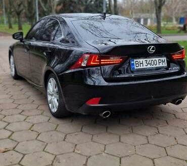Черный Лексус ИС, объемом двигателя 2.5 л и пробегом 142 тыс. км за 16000 $, фото 1 на Automoto.ua