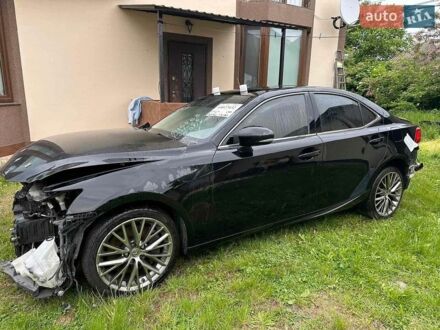Чорний Лексус ІС, об'ємом двигуна 2 л та пробігом 160 тис. км за 8900 $, фото 1 на Automoto.ua