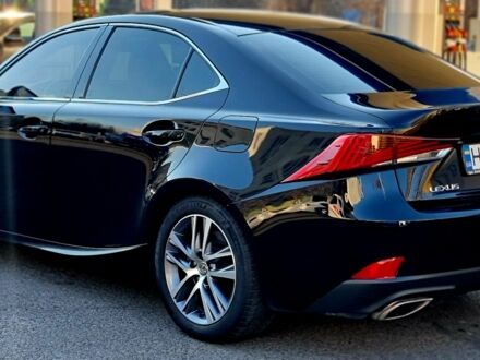 Чорний Лексус ІС, об'ємом двигуна 2 л та пробігом 98 тис. км за 19900 $, фото 1 на Automoto.ua