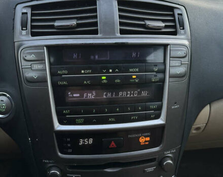 Коричневый Лексус ИС, объемом двигателя 2.23 л и пробегом 353 тыс. км за 7400 $, фото 18 на Automoto.ua