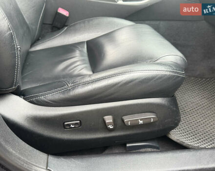 Лексус ИС 2009 в Красноград на Automoto.ua Коричневый Лексус ИС, объемом двигателя 2.23 л и пробегом 270 тыс. км за 9430 $, фото 18 на Automoto.ua