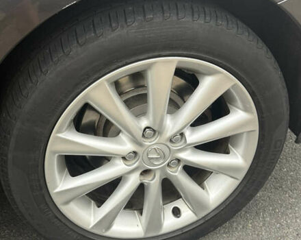 Лексус ИС 2009 в Красноград на Automoto.ua Коричневый Лексус ИС, объемом двигателя 2.23 л и пробегом 270 тыс. км за 9430 $, фото 38 на Automoto.ua