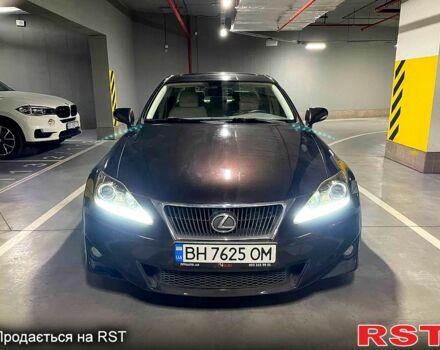 Коричневый Лексус ИС, объемом двигателя 2.5 л и пробегом 1240 тыс. км за 17500 $, фото 1 на Automoto.ua