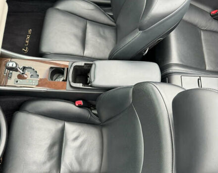 Красный Лексус ИС, объемом двигателя 2.5 л и пробегом 220 тыс. км за 16500 $, фото 23 на Automoto.ua