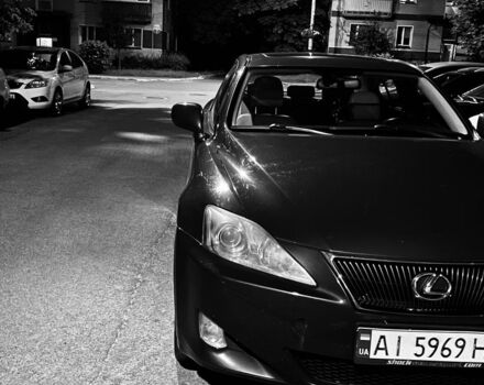 Лексус ІС 2006 у Буче на Automoto.ua Червоний Лексус ІС, об'ємом двигуна 2.5 л та пробігом 230 тис. км за 8100 $, фото 1 на Automoto.ua
