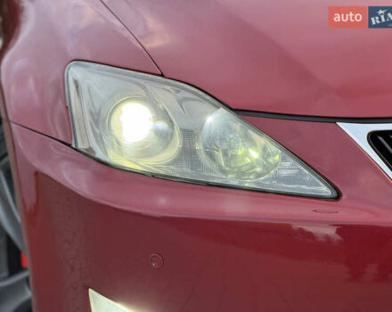 Красный Лексус ИС, объемом двигателя 2.23 л и пробегом 272 тыс. км за 7999 $, фото 9 на Automoto.ua