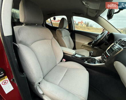 Красный Лексус ИС, объемом двигателя 2.23 л и пробегом 272 тыс. км за 7999 $, фото 29 на Automoto.ua