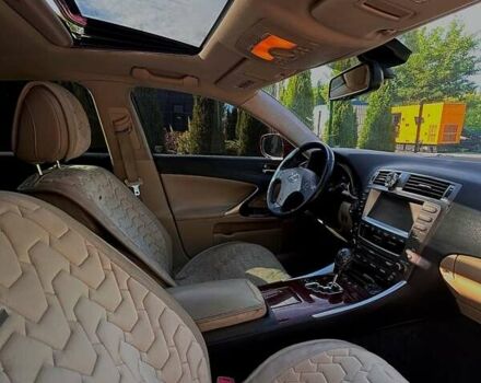 Красный Лексус ИС, объемом двигателя 2.5 л и пробегом 222 тыс. км за 12800 $, фото 20 на Automoto.ua