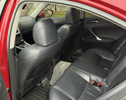 Червоний Лексус ІС, об'ємом двигуна 3 л та пробігом 238 тис. км за 12300 $, фото 15 на Automoto.ua