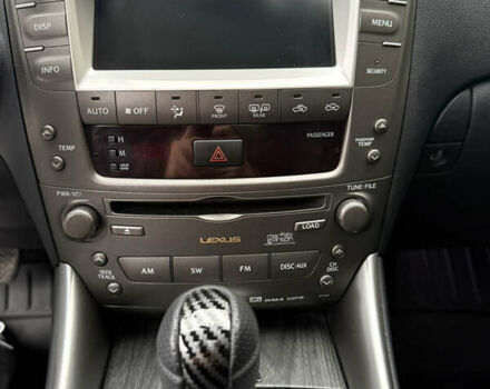 Червоний Лексус ІС, об'ємом двигуна 3 л та пробігом 238 тис. км за 12300 $, фото 12 на Automoto.ua