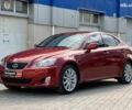 Красный Лексус ИС, объемом двигателя 2.5 л и пробегом 107 тыс. км за 11990 $, фото 1 на Automoto.ua