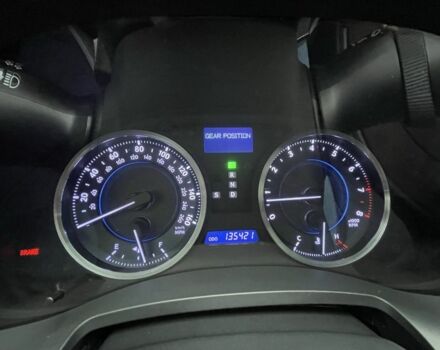 Красный Лексус ИС, объемом двигателя 2.5 л и пробегом 220 тыс. км за 11000 $, фото 9 на Automoto.ua