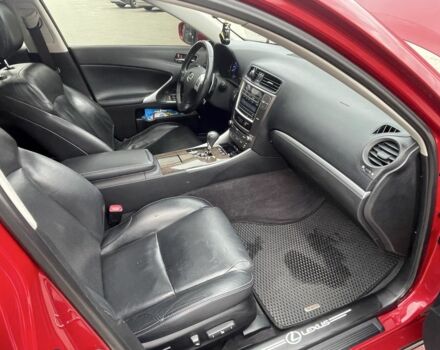 Красный Лексус ИС, объемом двигателя 2.5 л и пробегом 220 тыс. км за 11000 $, фото 12 на Automoto.ua