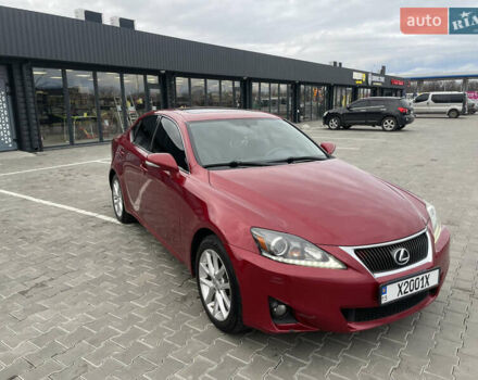 Красный Лексус ИС, объемом двигателя 2.5 л и пробегом 220 тыс. км за 11000 $, фото 7 на Automoto.ua