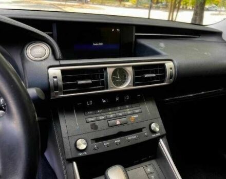 Красный Лексус ИС, объемом двигателя 2.5 л и пробегом 110 тыс. км за 3900 $, фото 17 на Automoto.ua