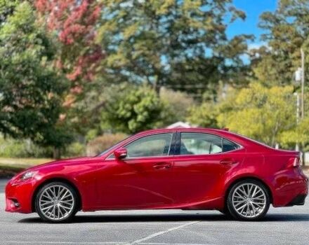 Красный Лексус ИС, объемом двигателя 2.5 л и пробегом 110 тыс. км за 3900 $, фото 7 на Automoto.ua