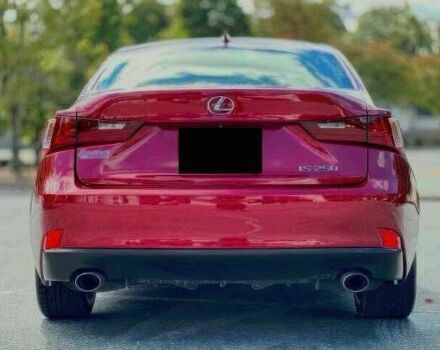 Красный Лексус ИС, объемом двигателя 2.5 л и пробегом 110 тыс. км за 3900 $, фото 5 на Automoto.ua