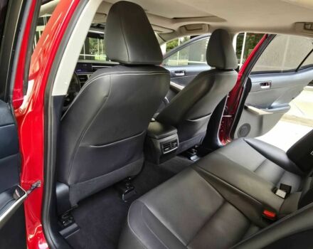 Лексус ИС 2015 в Чернигове на Automoto.ua Красный Лексус ИС, объемом двигателя 2.5 л и пробегом 76 тыс. км за 14300 $, фото 11 на Automoto.ua