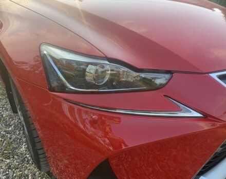 Червоний Лексус ІС, об'ємом двигуна 2 л та пробігом 90 тис. км за 20400 $, фото 5 на Automoto.ua