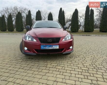 Красный Лексус ИС, объемом двигателя 2.5 л и пробегом 190 тыс. км за 9400 $, фото 1 на Automoto.ua