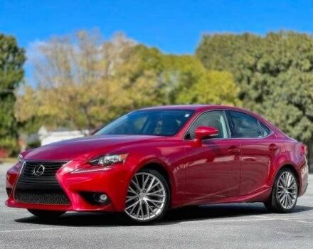 Красный Лексус ИС, объемом двигателя 2.5 л и пробегом 110 тыс. км за 3900 $, фото 1 на Automoto.ua