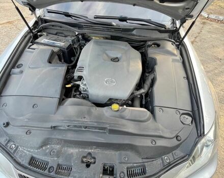 Лексус ІС, об'ємом двигуна 2.23 л та пробігом 373 тис. км за 7500 $, фото 13 на Automoto.ua