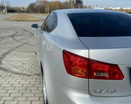 Лексус ИС, объемом двигателя 2.2 л и пробегом 306 тыс. км за 8000 $, фото 2 на Automoto.ua