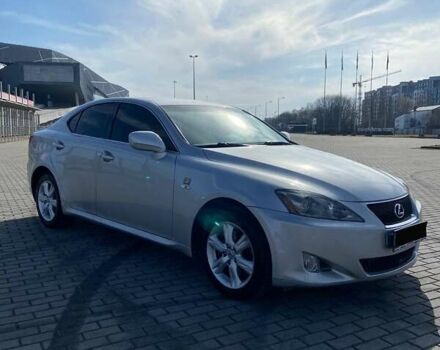 Лексус ИС, объемом двигателя 2.2 л и пробегом 306 тыс. км за 8000 $, фото 3 на Automoto.ua