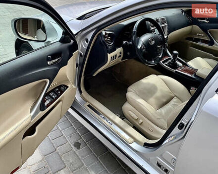 Лексус ИС, объемом двигателя 2.23 л и пробегом 250 тыс. км за 7800 $, фото 8 на Automoto.ua