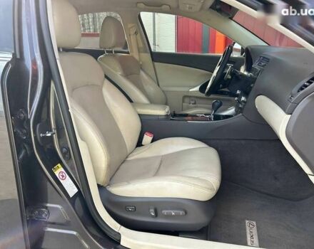 Лексус ИС, объемом двигателя 2.5 л и пробегом 165 тыс. км за 12990 $, фото 10 на Automoto.ua