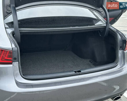 Лексус ІС, об'ємом двигуна 2.5 л та пробігом 110 тис. км за 15500 $, фото 32 на Automoto.ua