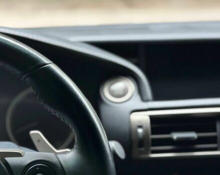 Лексус ИС, объемом двигателя 2.5 л и пробегом 290 тыс. км за 14500 $, фото 4 на Automoto.ua