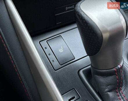 Лексус ІС, об'ємом двигуна 2.5 л та пробігом 110 тис. км за 15500 $, фото 74 на Automoto.ua