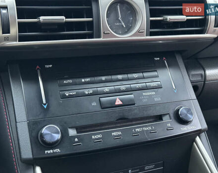 Лексус ІС, об'ємом двигуна 2.5 л та пробігом 110 тис. км за 15500 $, фото 73 на Automoto.ua