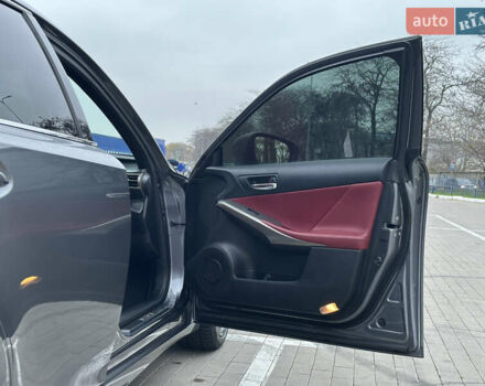 Лексус ІС, об'ємом двигуна 2.5 л та пробігом 110 тис. км за 15500 $, фото 46 на Automoto.ua