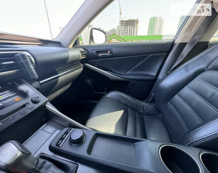 Лексус ИС, объемом двигателя 2.5 л и пробегом 135 тыс. км за 17499 $, фото 12 на Automoto.ua