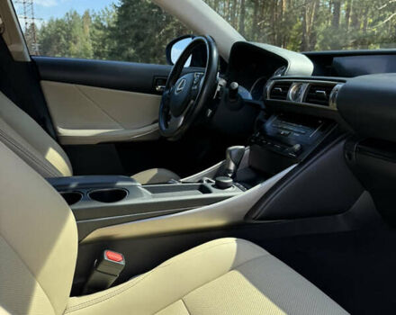 Лексус ИС, объемом двигателя 2.5 л и пробегом 95 тыс. км за 20200 $, фото 24 на Automoto.ua