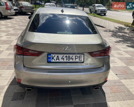 Лексус ИС, объемом двигателя 2 л и пробегом 130 тыс. км за 15500 $, фото 3 на Automoto.ua