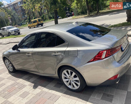 Лексус ИС, объемом двигателя 2 л и пробегом 130 тыс. км за 15500 $, фото 2 на Automoto.ua