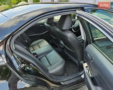 Лексус ИС, объемом двигателя 2 л и пробегом 186 тыс. км за 17000 $, фото 7 на Automoto.ua