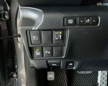 Лексус ИС, объемом двигателя 2 л и пробегом 74 тыс. км за 21900 $, фото 11 на Automoto.ua