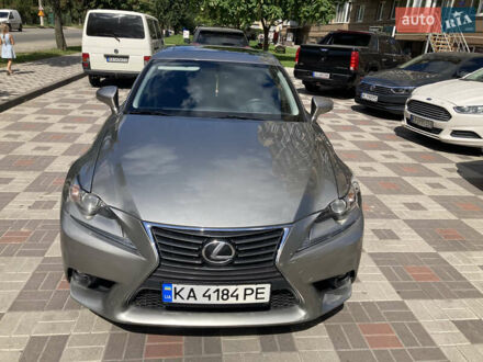 Лексус ИС, объемом двигателя 2 л и пробегом 130 тыс. км за 15500 $, фото 1 на Automoto.ua