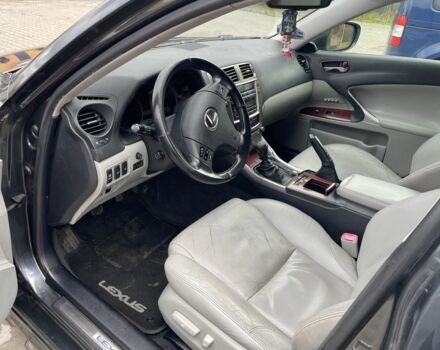 Серый Лексус ИС, объемом двигателя 2.2 л и пробегом 307 тыс. км за 7000 $, фото 23 на Automoto.ua